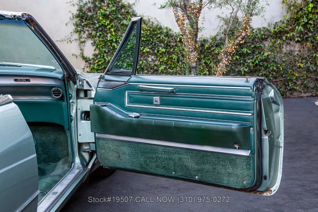 1966 Cadillac DeVille 3rd Gen - Image 30 of 31