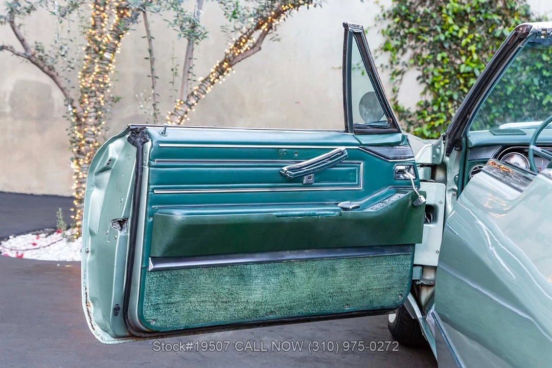 1966 Cadillac DeVille 3rd Gen - Image 21 of 31
