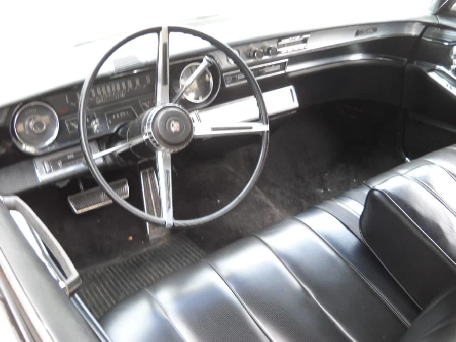1966 Cadillac DeVille 3rd Gen - Image 2 of 4