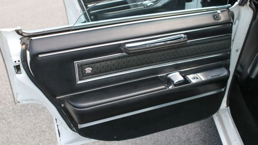 1966 Cadillac DeVille 3rd Gen - Image 17 of 25
