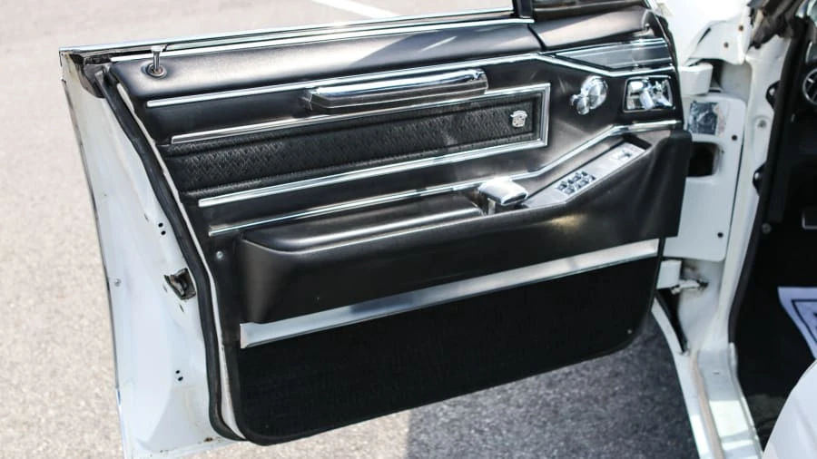 1966 Cadillac DeVille 3rd Gen - Image 18 of 25