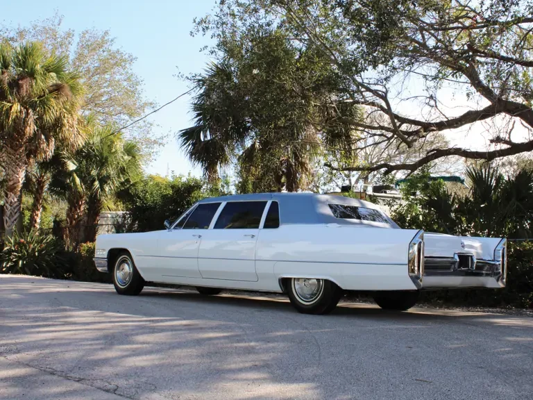 1966 Cadillac Series 70 & 75 - Image 3 of 22