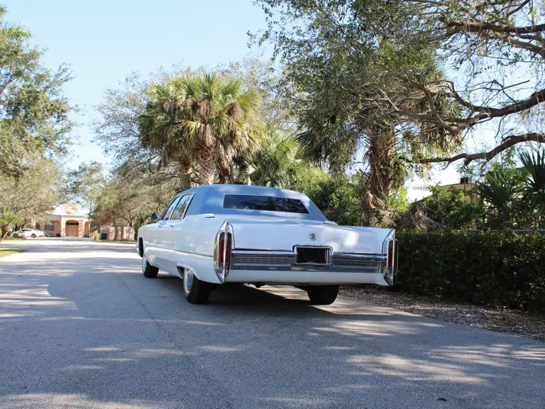 1966 Cadillac Series 70 & 75 - Image 18 of 22