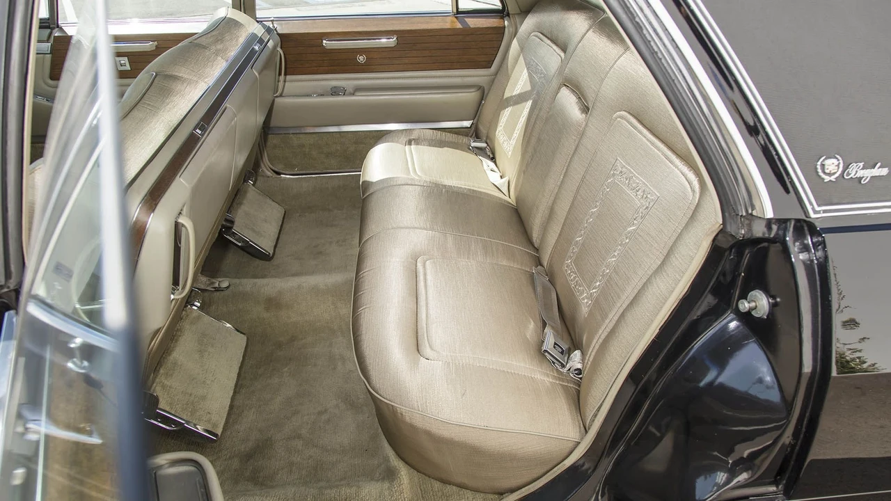 1966 Cadillac Fleetwood - Image 12 of 31