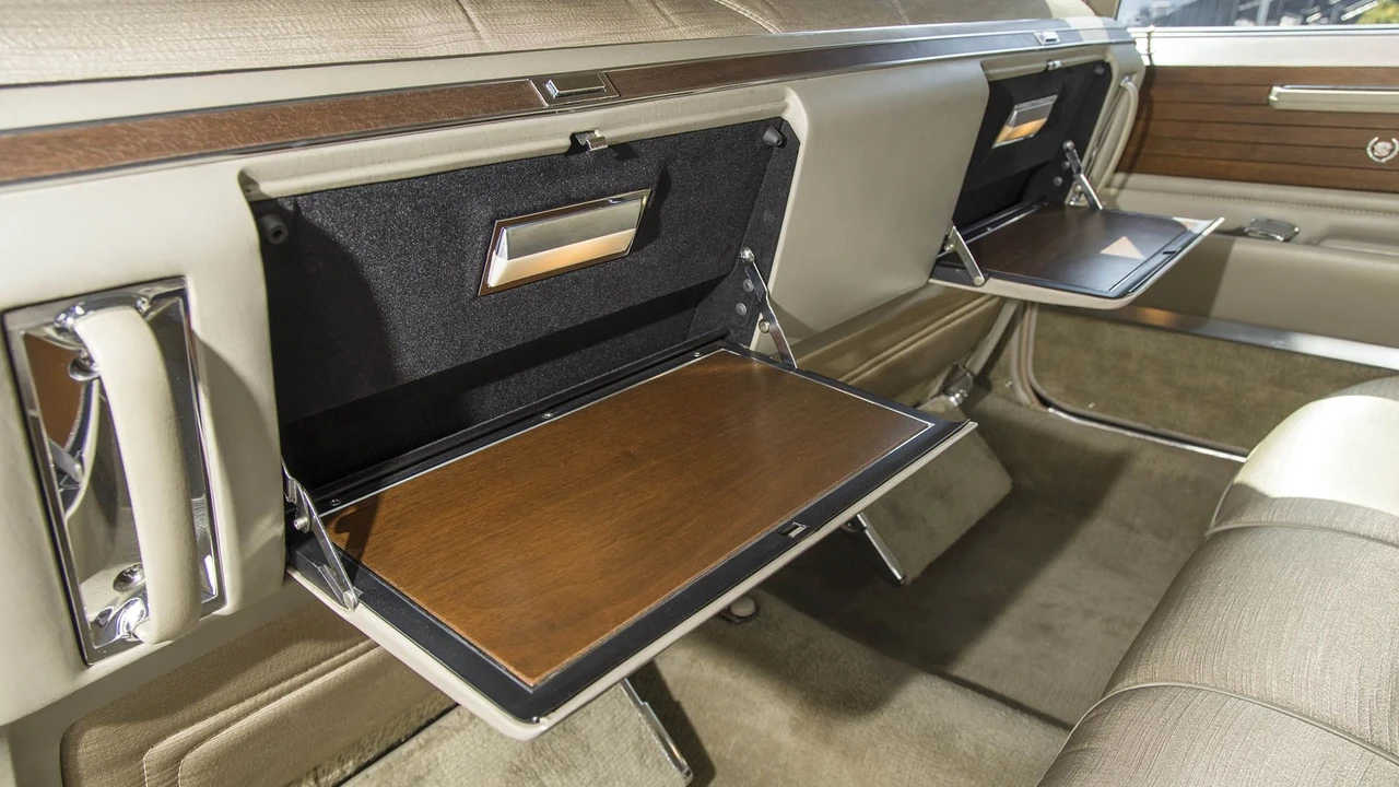 1966 Cadillac Fleetwood - Image 13 of 31