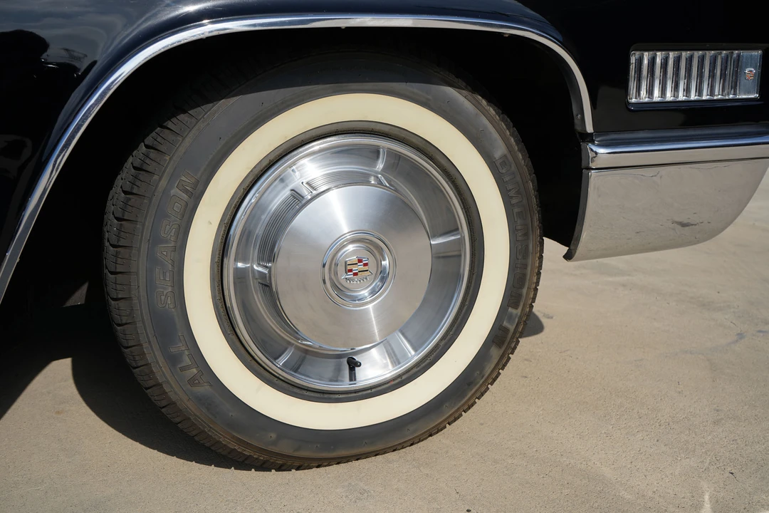 1966 Cadillac Fleetwood - Image 16 of 31