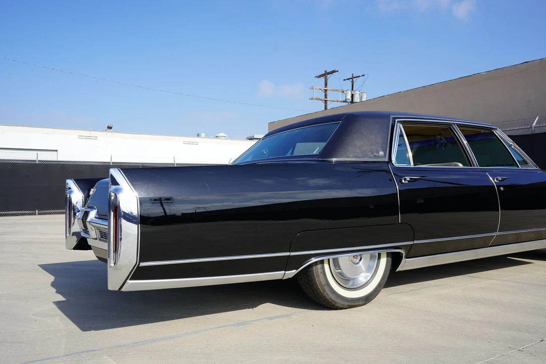 1966 Cadillac Fleetwood - Image 9 of 31