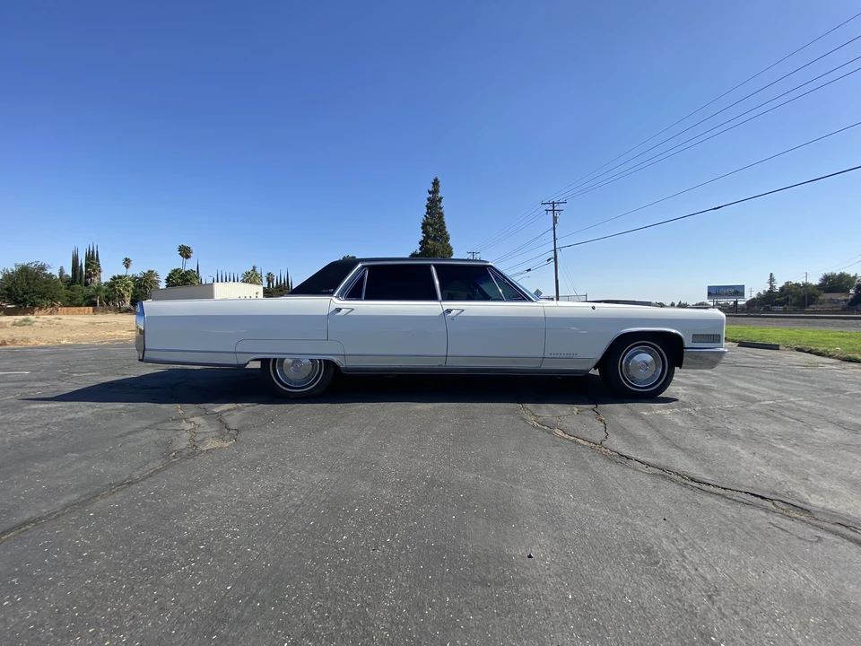 1966 Cadillac Fleetwood - Image 9 of 31