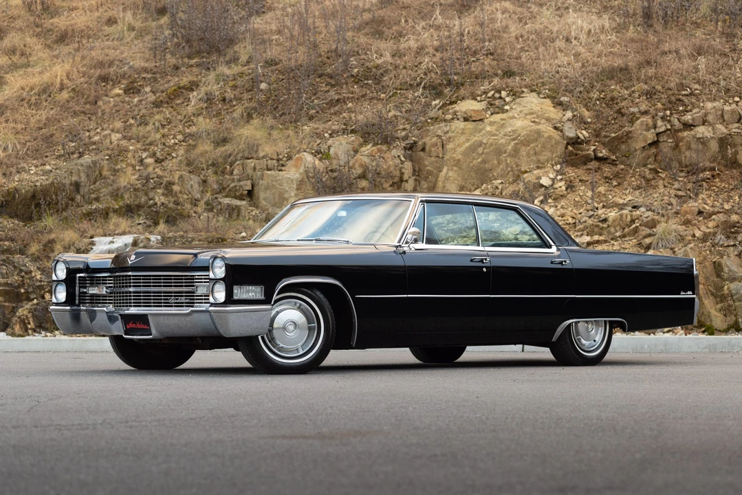 1966 Cadillac DeVille 3rd Gen - Image 2 of 31