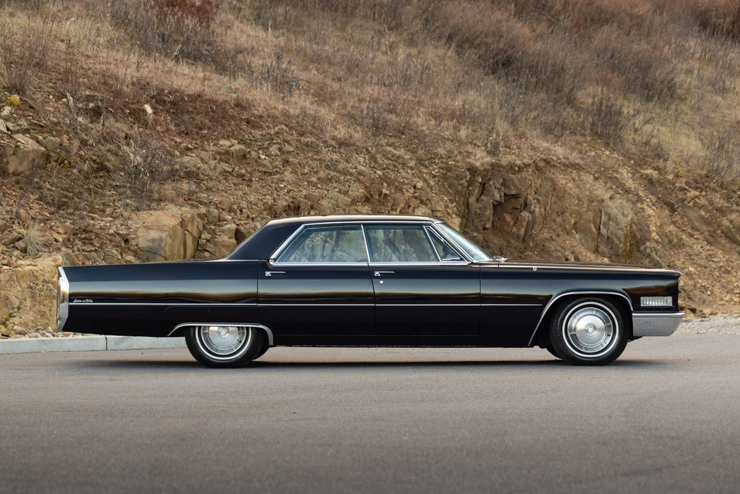 1966 Cadillac DeVille 3rd Gen - Image 9 of 31