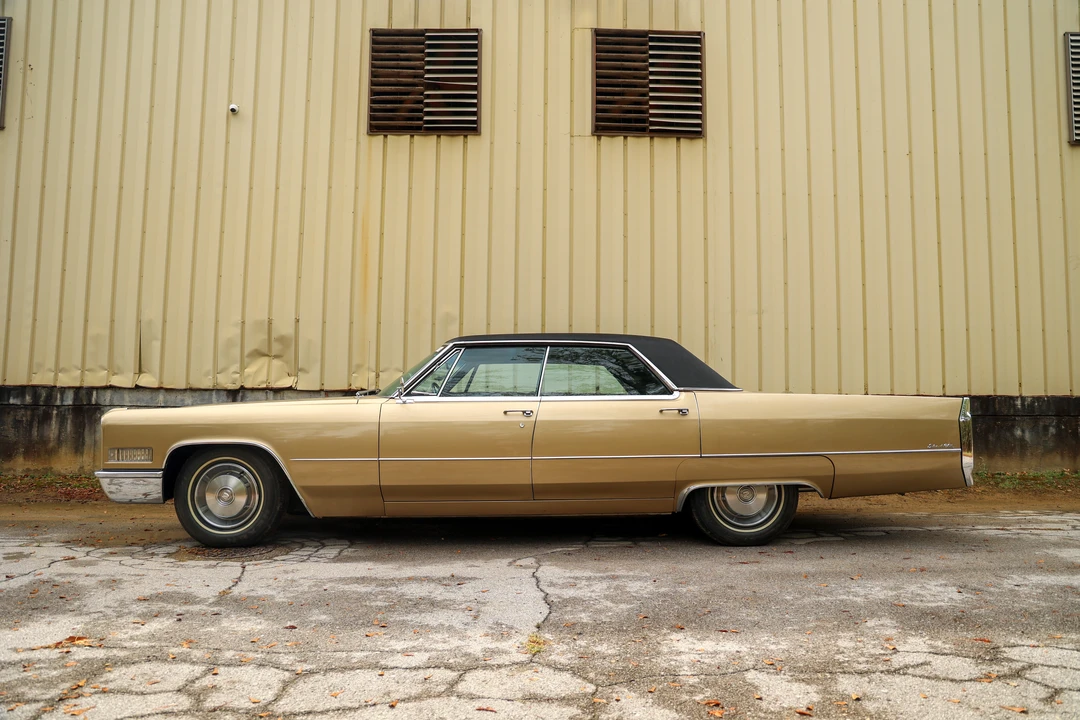 1966 Cadillac DeVille 3rd Gen - Image 8 of 31