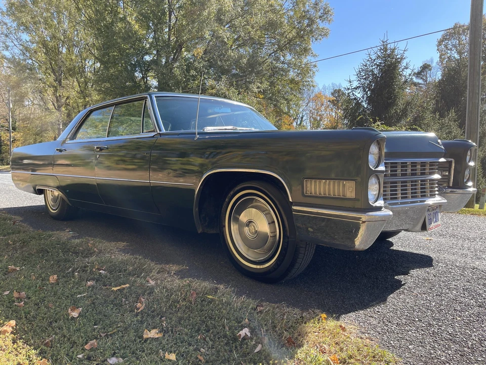 1966 Cadillac DeVille 3rd Gen - Image 11 of 31