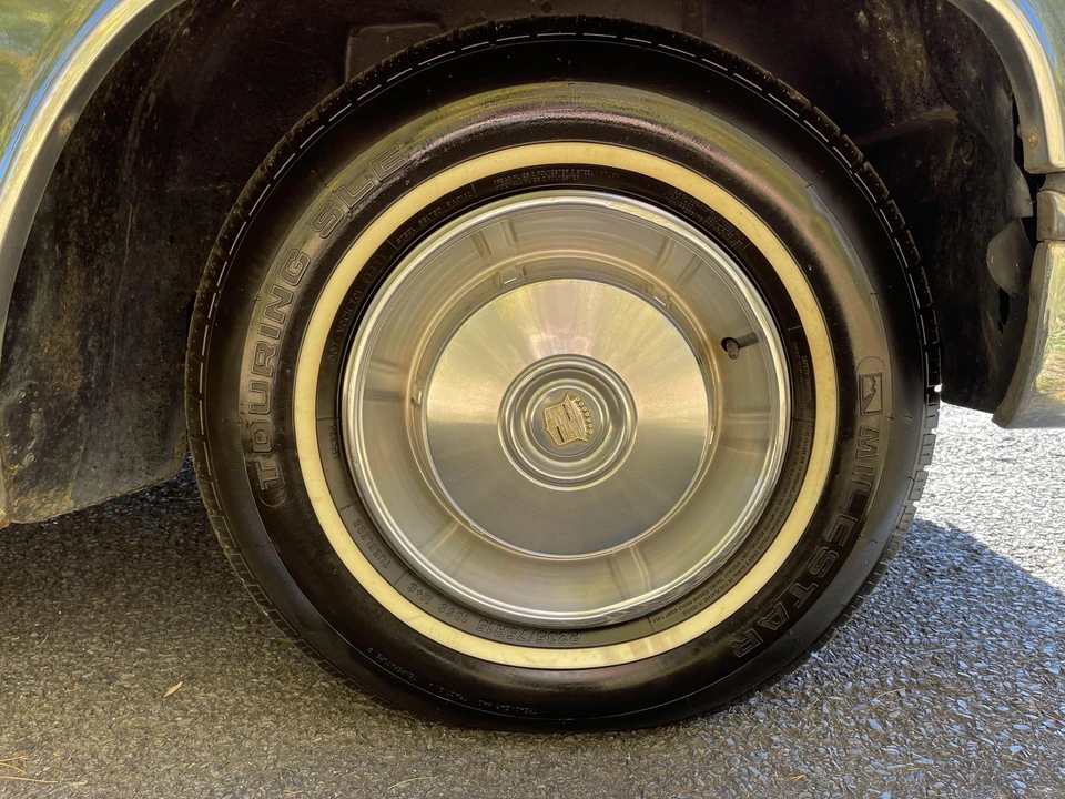 1966 Cadillac DeVille 3rd Gen - Image 28 of 31