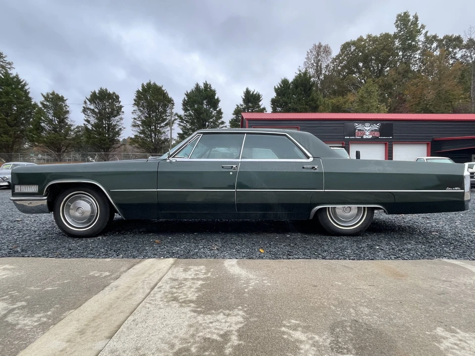 1966 Cadillac DeVille 3rd Gen - Image 15 of 31
