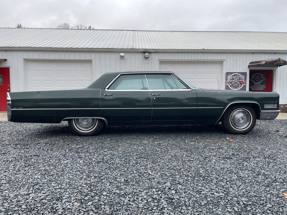 1966 Cadillac DeVille 3rd Gen - Image 21 of 31
