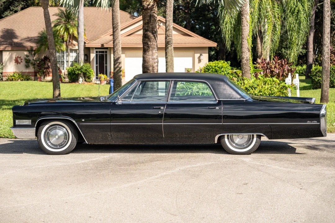 1966 Cadillac DeVille 3rd Gen - Image 11 of 31