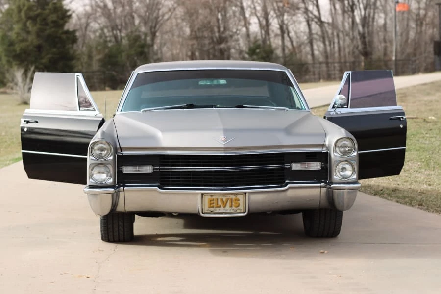 1966 Cadillac DeVille 3rd Gen - Image 15 of 27