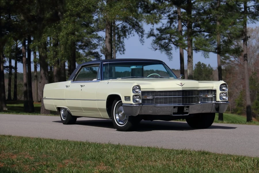 1966 Cadillac DeVille 3rd Gen - Image 15 of 29