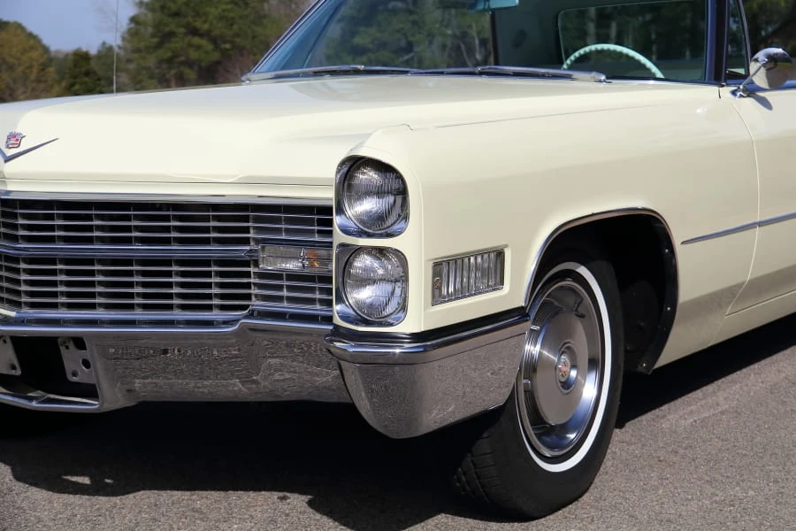 1966 Cadillac DeVille 3rd Gen - Image 17 of 29