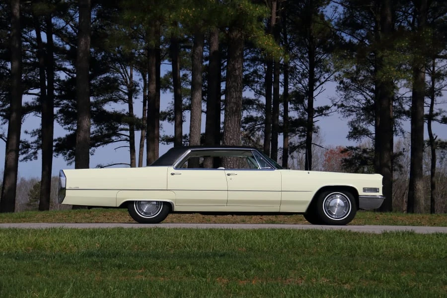 1966 Cadillac DeVille 3rd Gen - Image 2 of 29
