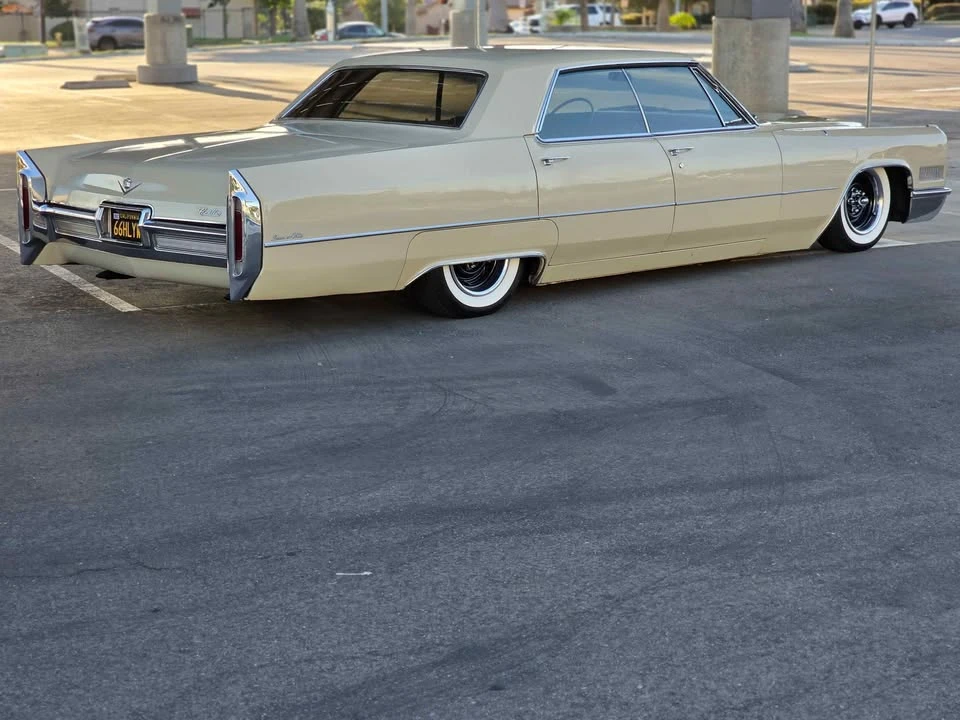1966 Cadillac DeVille 3rd Gen - Image 2 of 14