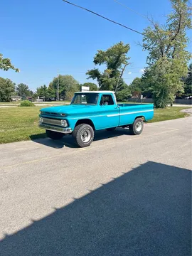 1966 Chevrolet 3/4 Ton 4x4 Pickup