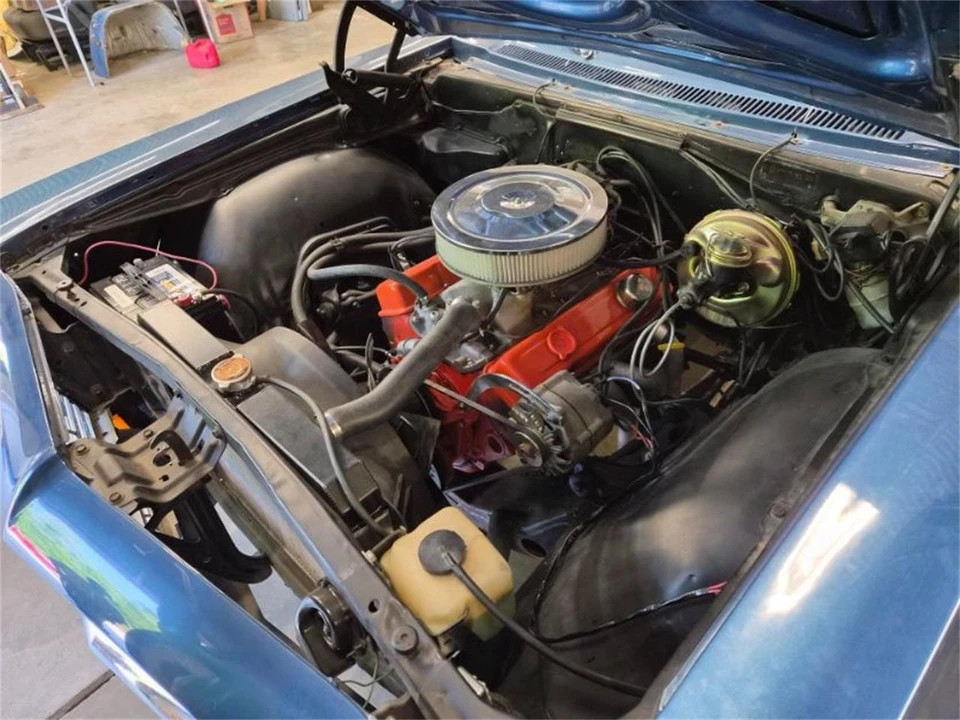 1966 Chevrolet Biscayne - Image 14 of 19