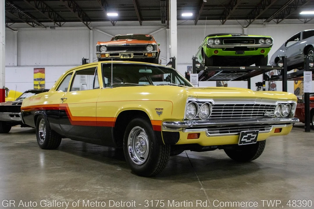 1966 Chevrolet Biscayne - Image 10 of 31