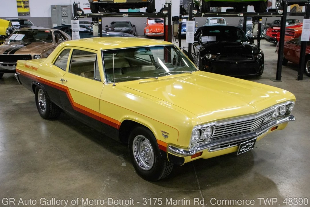 1966 Chevrolet Biscayne - Image 9 of 31