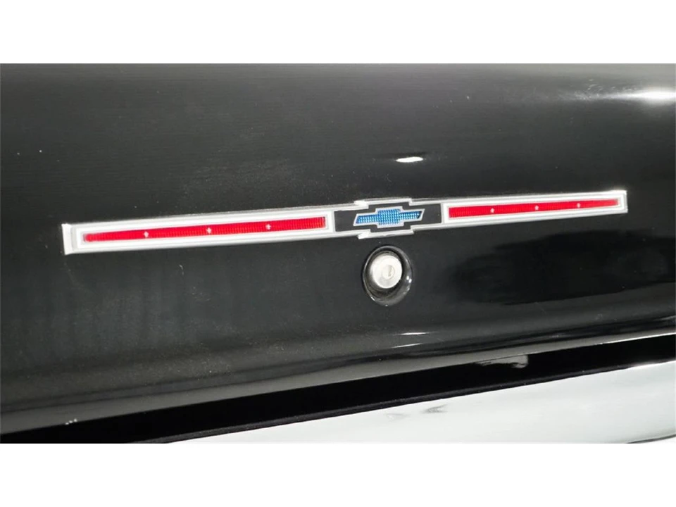 1966 Chevrolet Biscayne - Image 9 of 31