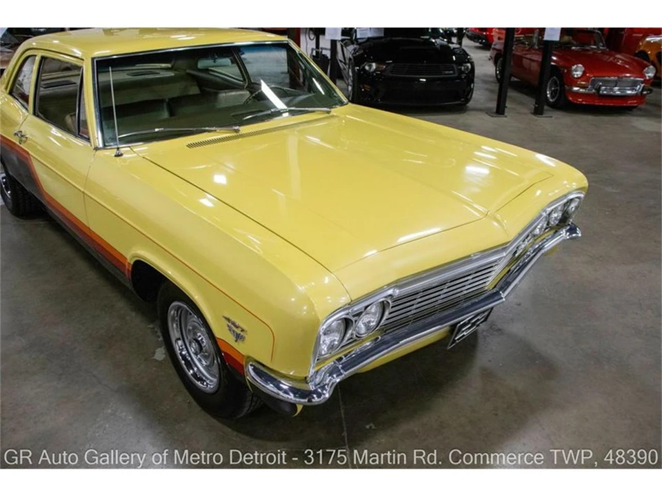 1966 Chevrolet Biscayne - Image 13 of 31