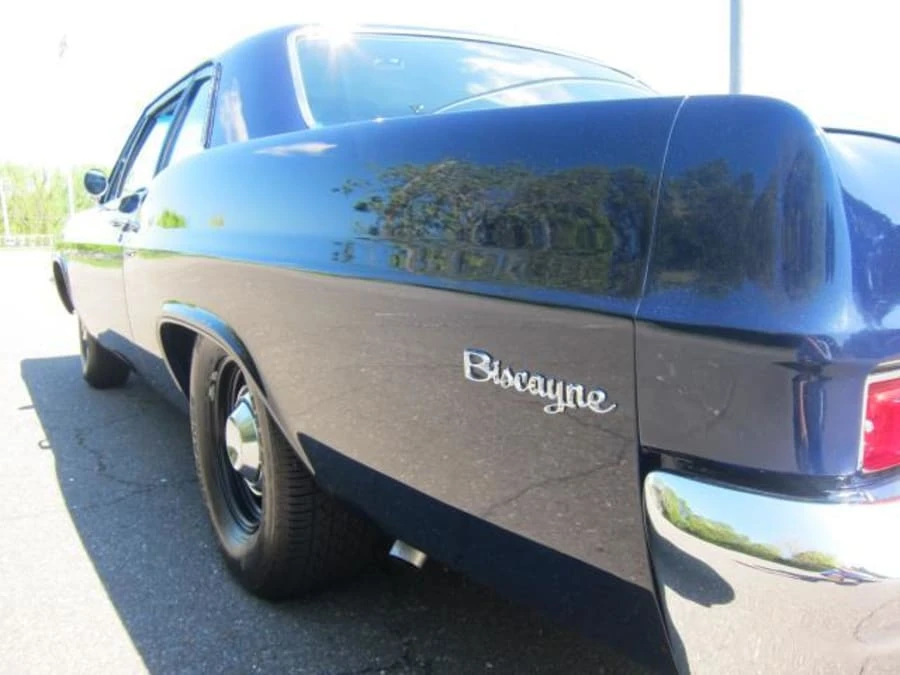 1966 Chevrolet Biscayne - Image 9 of 10