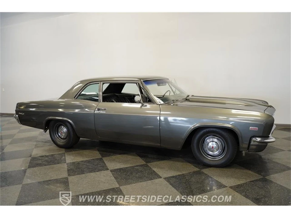 1966 Chevrolet Biscayne - Image 16 of 31