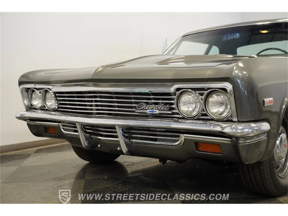 1966 Chevrolet Biscayne - Image 22 of 31