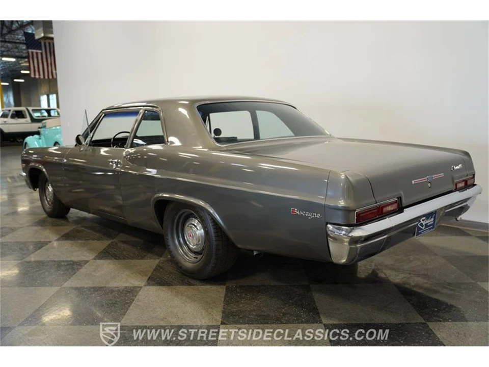 1966 Chevrolet Biscayne - Image 10 of 31