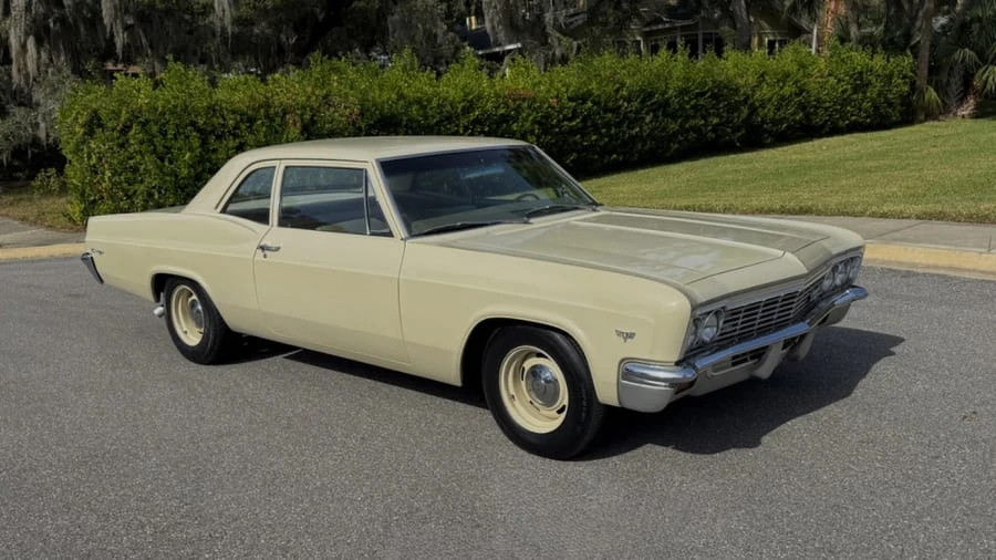 1966 Chevrolet Biscayne - Image 6 of 18