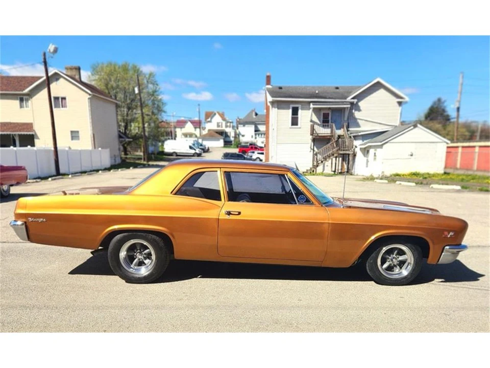 1966 Chevrolet Biscayne - Image 10 of 26