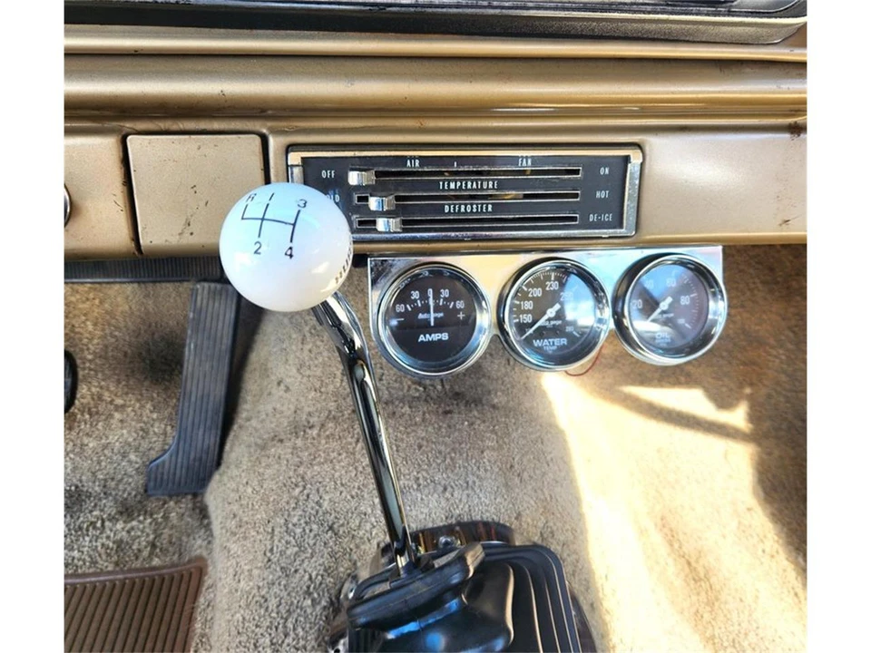1966 Chevrolet Biscayne - Image 16 of 26