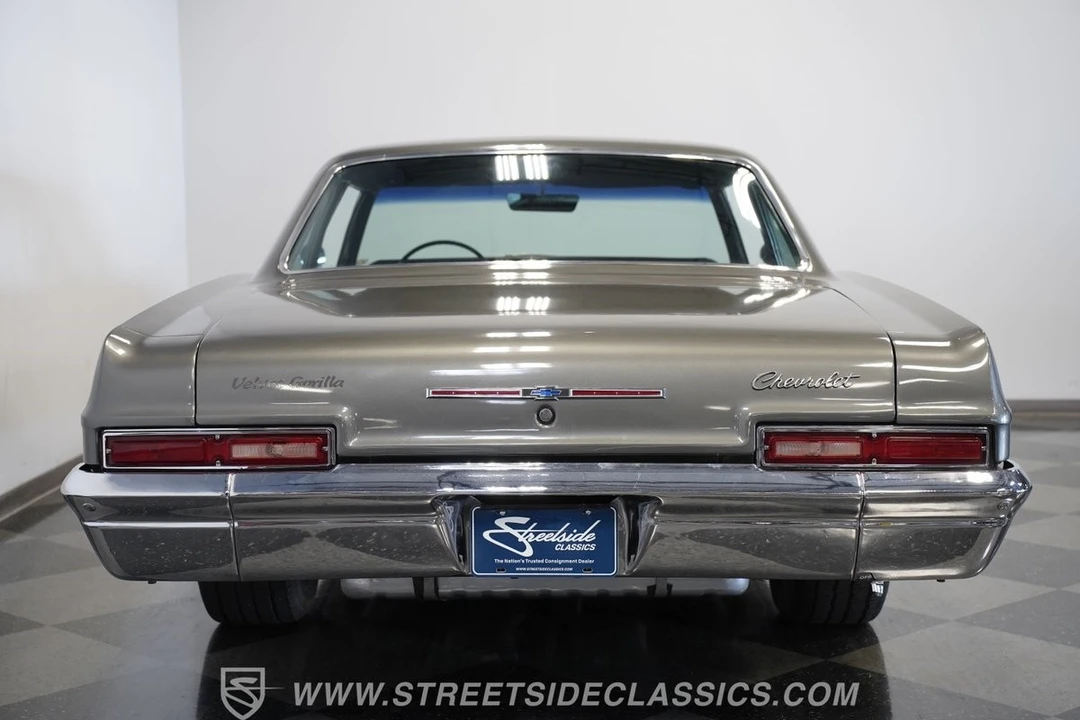 1966 Chevrolet Biscayne - Image 11 of 12