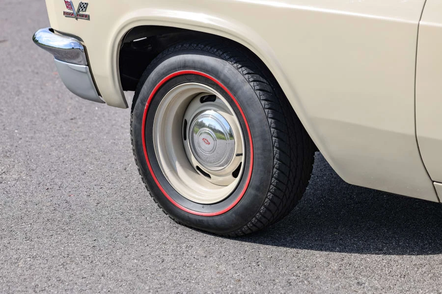 1966 Chevrolet Biscayne - Image 25 of 31