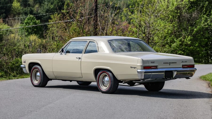 1966 Chevrolet Biscayne - Image 6 of 31