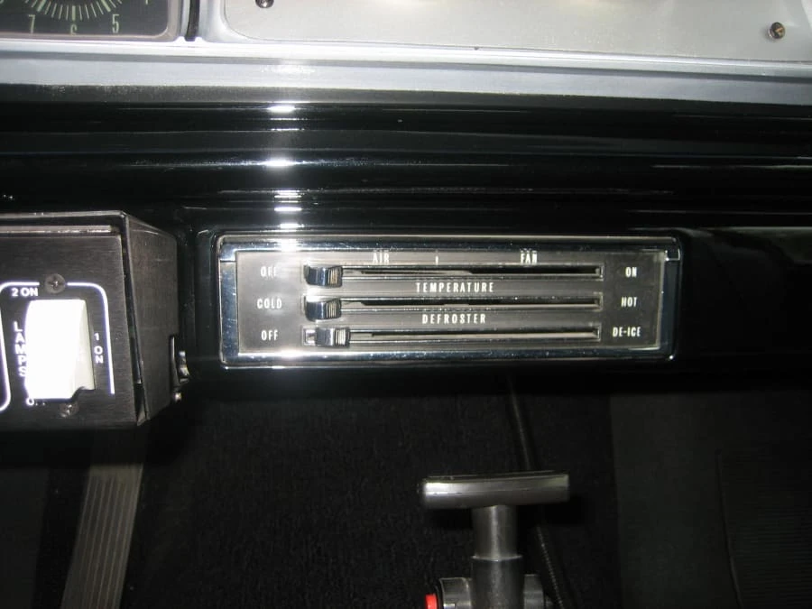 1966 Chevrolet Biscayne - Image 23 of 30