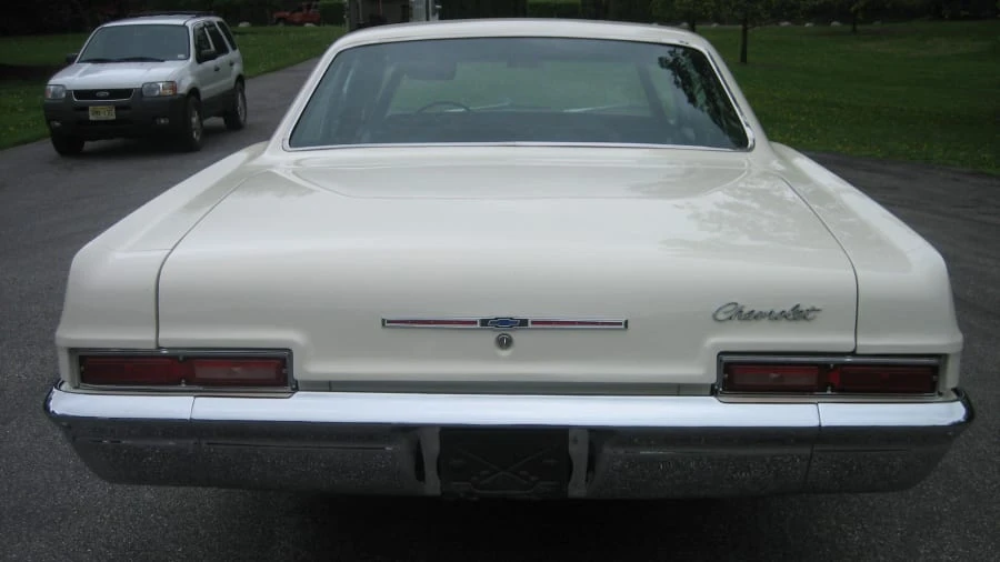 1966 Chevrolet Biscayne - Image 8 of 30