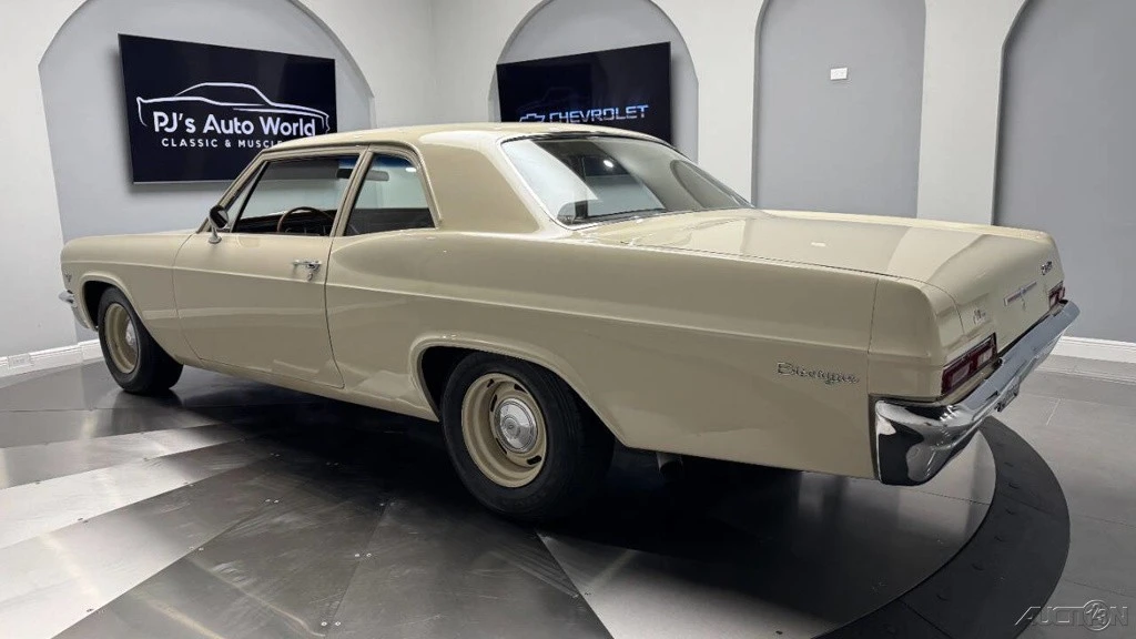 1966 Chevrolet Biscayne - Image 20 of 21