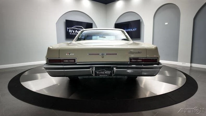 1966 Chevrolet Biscayne - Image 17 of 21
