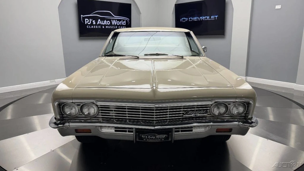 1966 Chevrolet Biscayne - Image 9 of 21