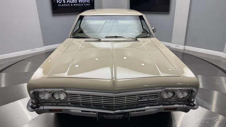 1966 Chevrolet Biscayne - Image 10 of 21