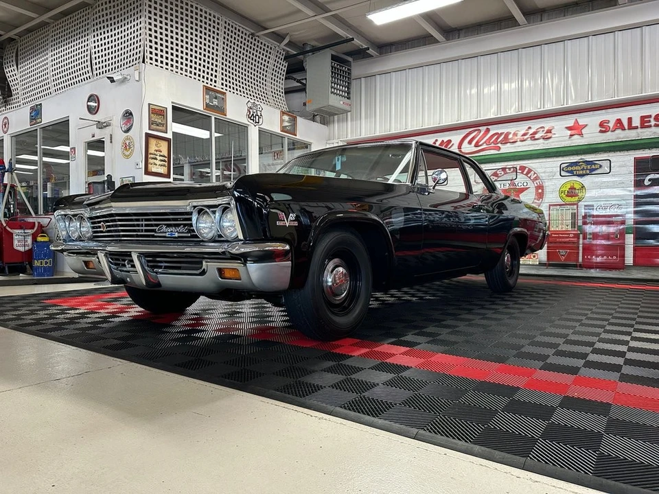 1966 Chevrolet Biscayne - Image 28 of 31