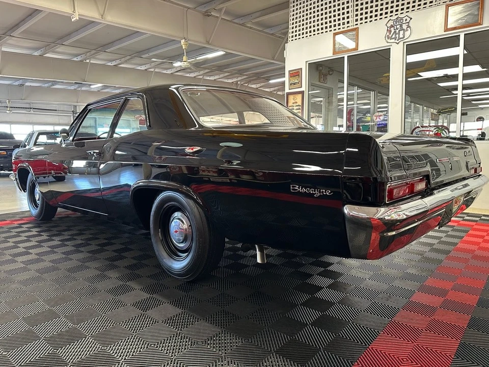 1966 Chevrolet Biscayne - Image 14 of 31