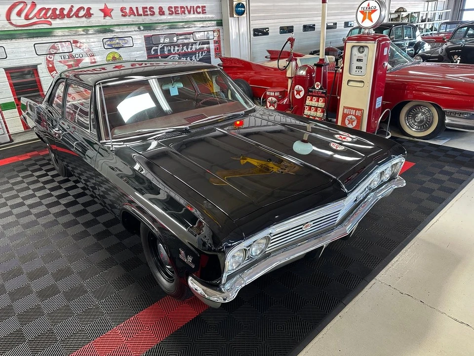 1966 Chevrolet Biscayne - Image 3 of 31